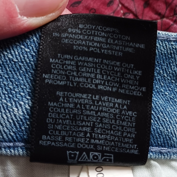 Express Size 6 Shortie Low Rise Rose Patch Womens Denim Shorts - Picture 6 of 6